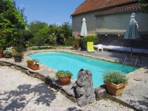 Maisons de vacances Maison quercynoise avec piscine privee : photos des chambres