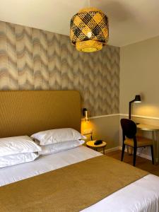 Hotels Hotel Restaurant Christophe Colomb : photos des chambres