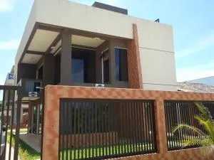 Triplex de veraneio em Guaratuba - Brejatuba