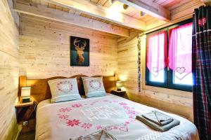 Maisons d'hotes LA FERME de BELLINE Chalets ou Gites & SPA : photos des chambres