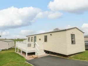 Lotus Lodge - Eshott