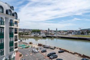 SOWELL HOTELS Le Beach : photos des chambres
