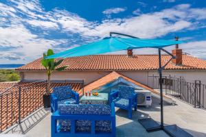 Holiday house STONE with jacuzzi 