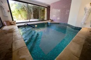 Le Clos Violette et Le 11 D'Aglaé - Appart' hôtel Design de Luxe (Le Clos Violette et Le 11 D'Aglaé - Hôtel de Charme Design de Luxe)