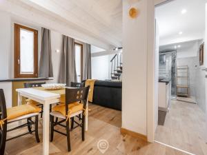 Modern Gem in Castello