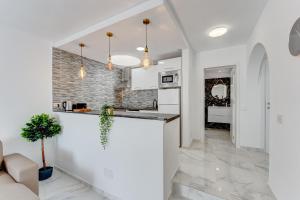 Cute bungalow in holiday valley