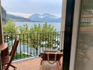 Mamma Ciccia - Lake front apartment, beach and swimming pool