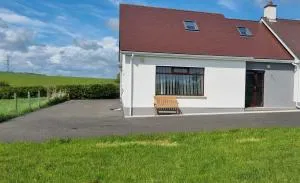 Grace's Place with Hot Tub & Games Room - Carrickfergus