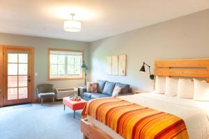 The Suites on Main