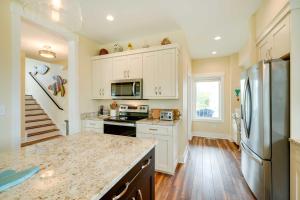 Corolla Vacation Rental w Pool, Walk to Beach!