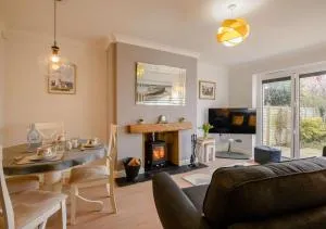 Rosemarys View - Weybourne