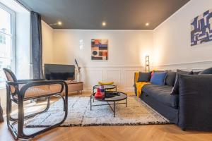 Le Cosy Chic . Proche gare . Centre-ville Mâcon . Neuf . Climatisation . Design . Wifi .
