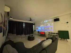 Lux 3BR max 25pax Projector 160inch Netflix Iskandar Puteri near Legoland - Kampong Tiram Duku Kiri