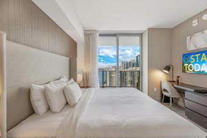 Hyde Beach House Resort - 2BD-2BA Ocean View Luxury Resort - 5 MIN FROM BEACH - 6 GUESTS