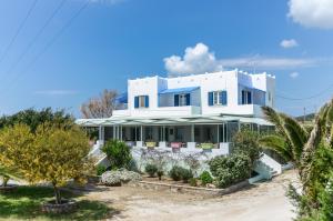 Psili Ammos Studios Naxos Greece