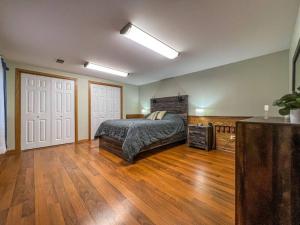 Charming Lake Geneva, Wisconsin 3BR2Bath Home - Shagbark Waters