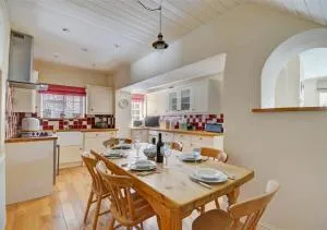 The Old Bakery - 布莱克尼