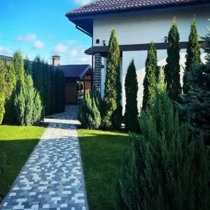 Хвоя - комплекс відпочинку - 鲍里斯皮尔