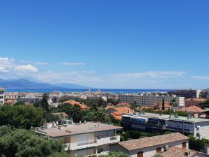 Évasion de rêve : 3P, Piscine, Tennis, Wifi, Park.