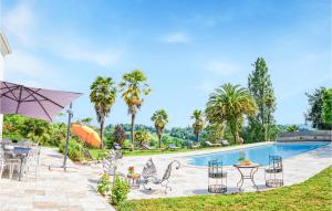 Maisons de vacances Nice Home In Orthez With Outdoor Swimming Pool, Wifi And 7 Bedrooms : photos des chambres