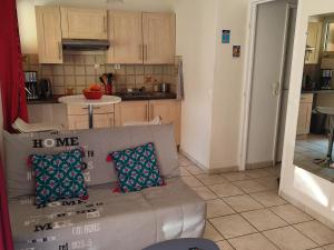 studio centre ville proche mer