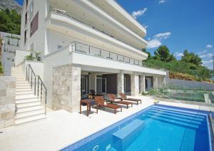 Villa Jolara With Pool - Deluxe Suite 5