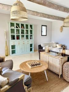 Villas Maison style mas « le rougadou » : photos des chambres