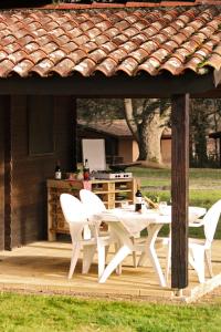 Campings Camping Chateau du Haget : Chalet 2 Chambres