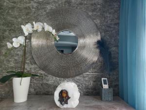 Anastasias apartment with yard