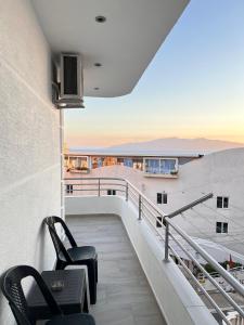 Gjoka Rooms & Apartments, in front of Bougainville Bay