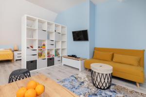 Comfy Studio Zamkowa 400m from the Beach by Renters