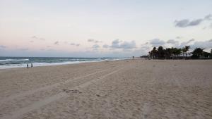 Paraíso das Dunas - Apartamento à beira mar com jacuzzi - Próximo ao Beach Park