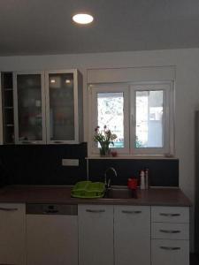 Holiday house with a parking space Ostrvica, Omis - 21086