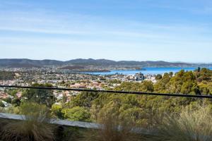 Stunning home with Breathtaking Views