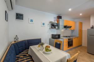 Holiday house with a swimming pool Stari Grad, Hvar - 17911