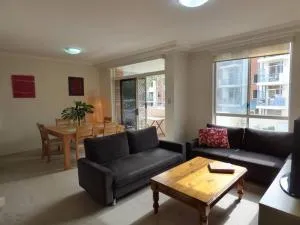 BUCHN - 2BR in Balmain With Pool & Gym Facilities - Sydney