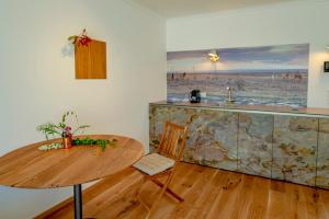 DASWEINBERG contactless check-in