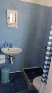 Sweet home with two beds -one single room- with beautiful view!