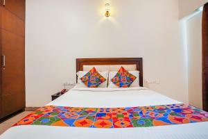 FabHotel Home Tree Service Apartment