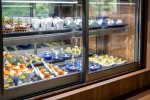 Urari Takeo Garden Terrace Spa Resorts