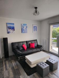 Appartements Le tout confort-T2-Parking, jardin, piscine : photos des chambres