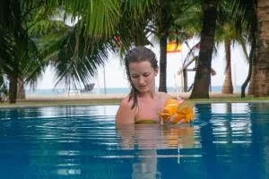 NN Beach Resort & SPA - 尼拉瓦利