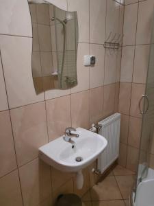 Bafia - pokoje gościnne