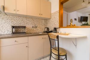 Loutraki Beach & Casino Condo