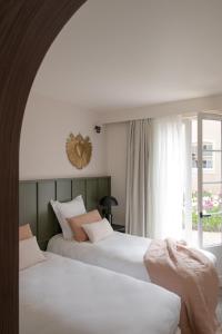 Hotels Hotel Le Prieure : photos des chambres