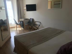 Hotels Fifi Moulin : photos des chambres