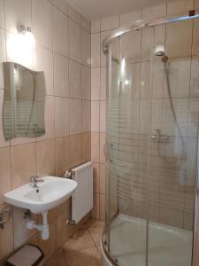 Bafia - pokoje gościnne