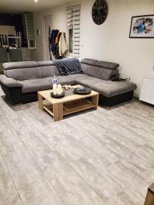 Appartements proche circuit 24h du mans Maison 3 chambres : photos des chambres