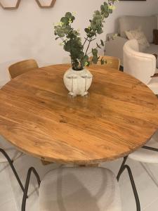 Vanian Gardens Apartment -Stella