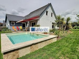 Villas Maison en bois avec piscine a 1000 m des plages. : photos des chambres